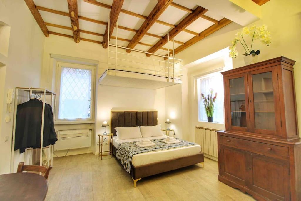 Cozy Studio Flat In Trastevere By Yourhost Rome Buitenkant foto