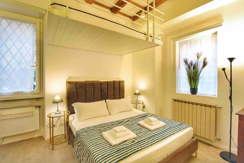 Cozy Studio Flat In Trastevere By Yourhost Rome Buitenkant foto